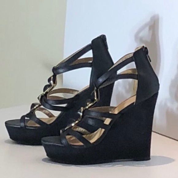 ALDO Black Wedge Sandals Sz 6 - Picture 6 of 15